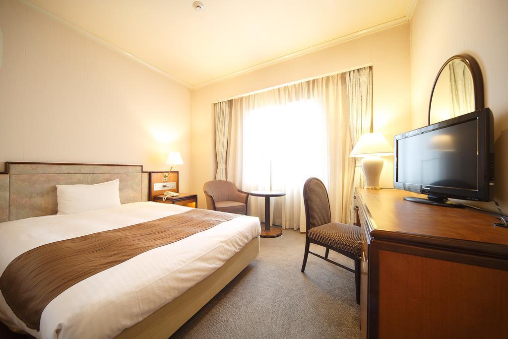 Hotel New Omi Omihachiman Zewnętrze zdjęcie